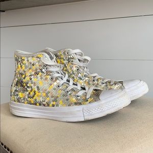 Women’s Converse hightops